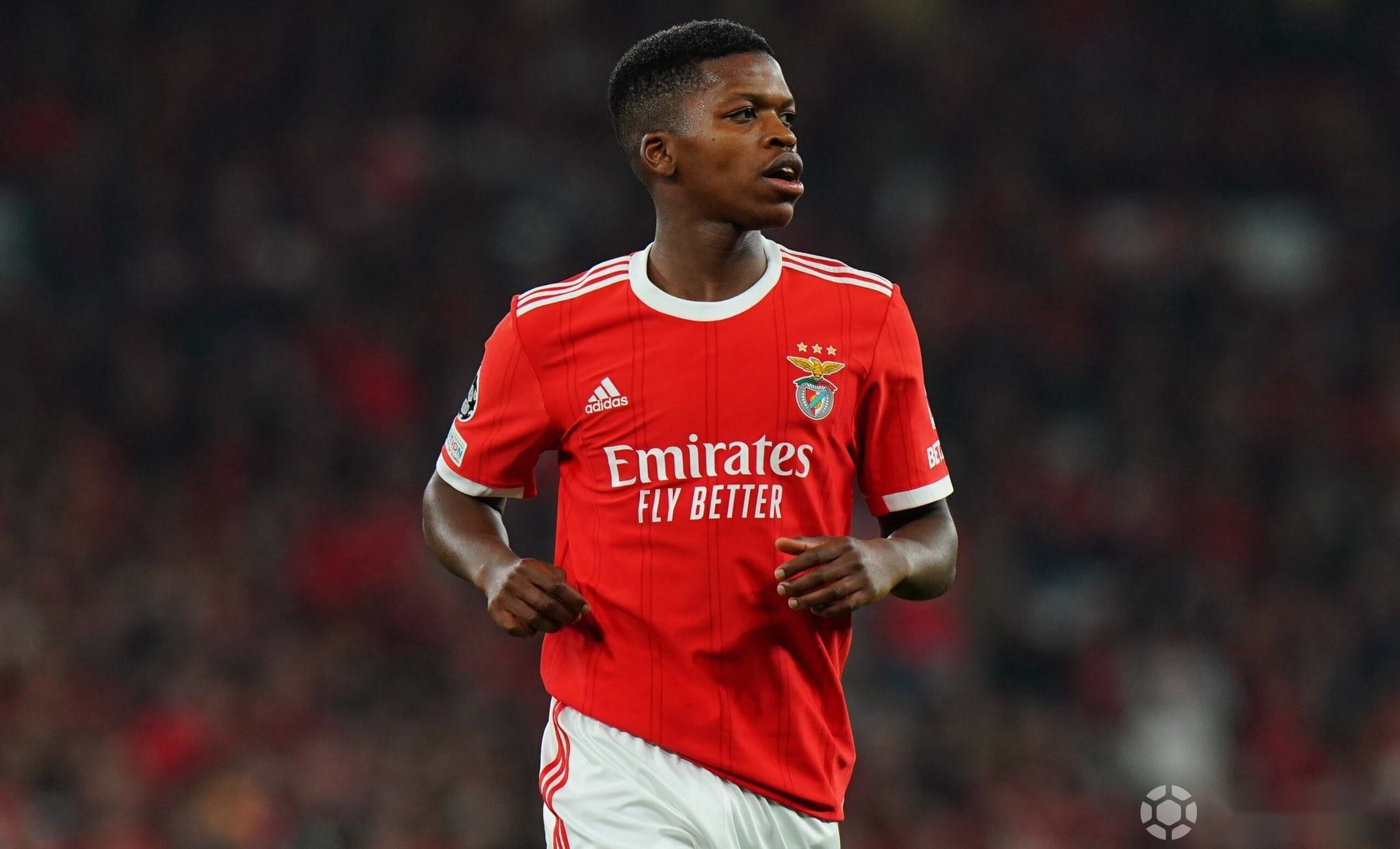 爱游戏官方平台登录 -关于本菲卡清晨遗憾出局，志在NBA总决赛名次提升，压力陡增，阵容厚度经受考验的信息